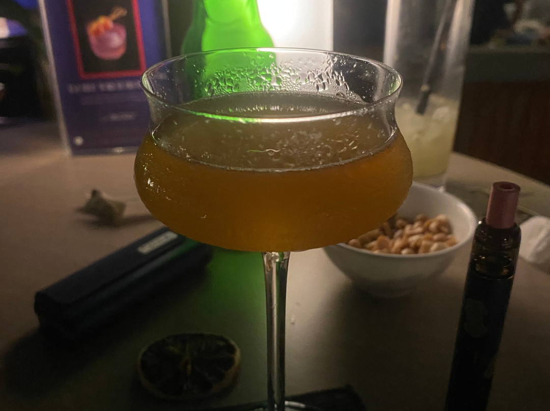 阿丽拉梭罗酒店主图