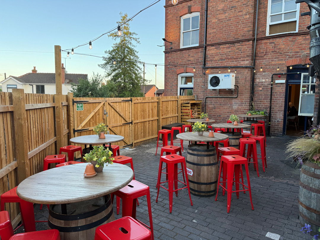 Wollaston餐馆和美食-The Plough Inn