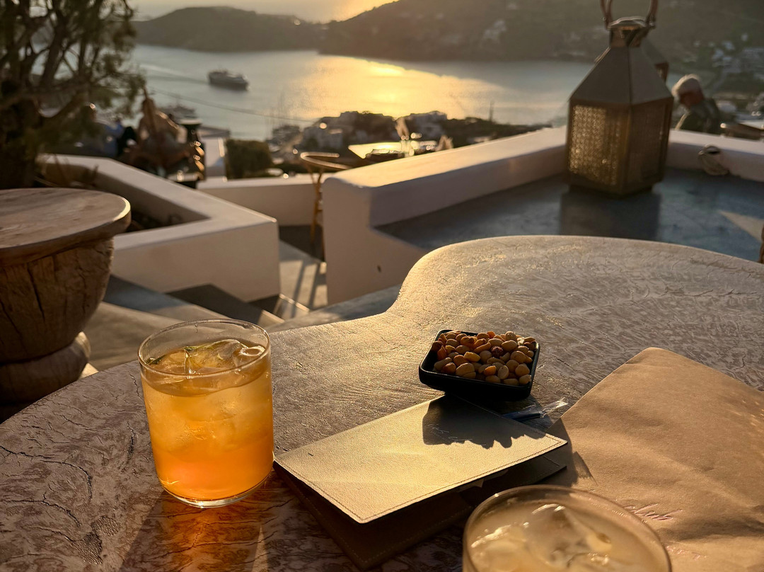 Ios Club Sunset Dining Bar-Chora必去景点