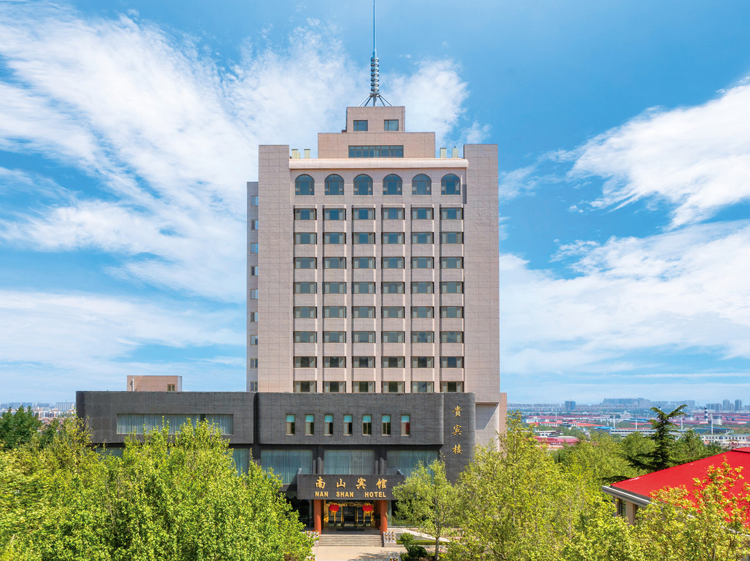 龙口市酒店住宿-南山宾馆