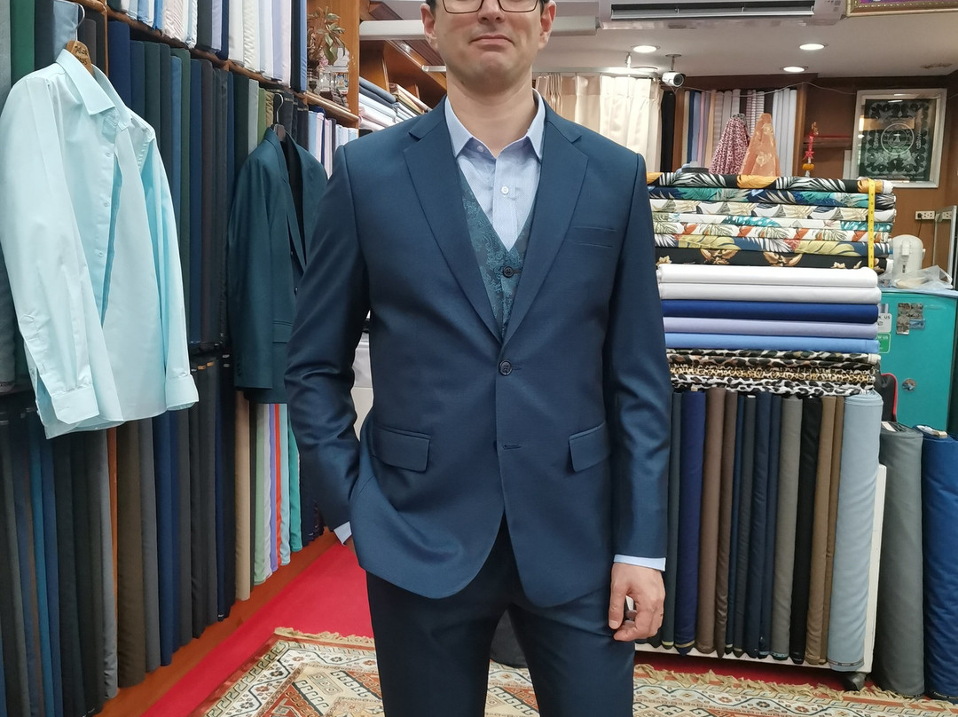 Mr. MOSS Ladies and Gents Custom Tailor-马叻必去景点