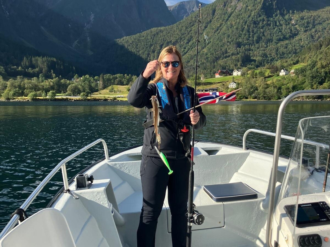 Balestrand Fjord Angling-Balestrand必去景点