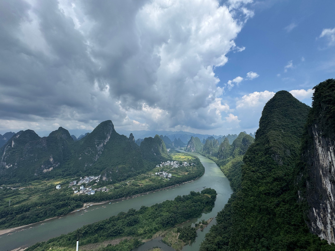 Xianggong Mountain-阳朔县必去景点