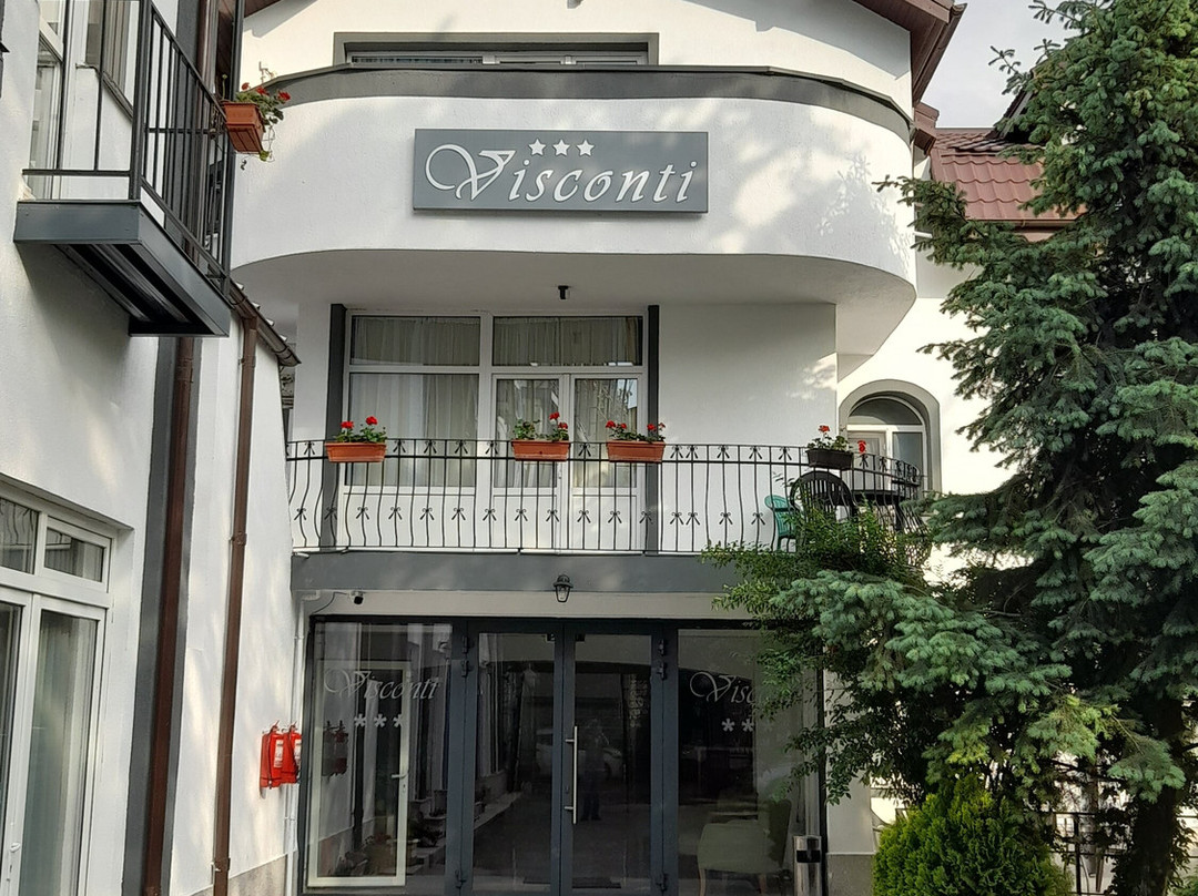 维斯康蒂军事酒店主图