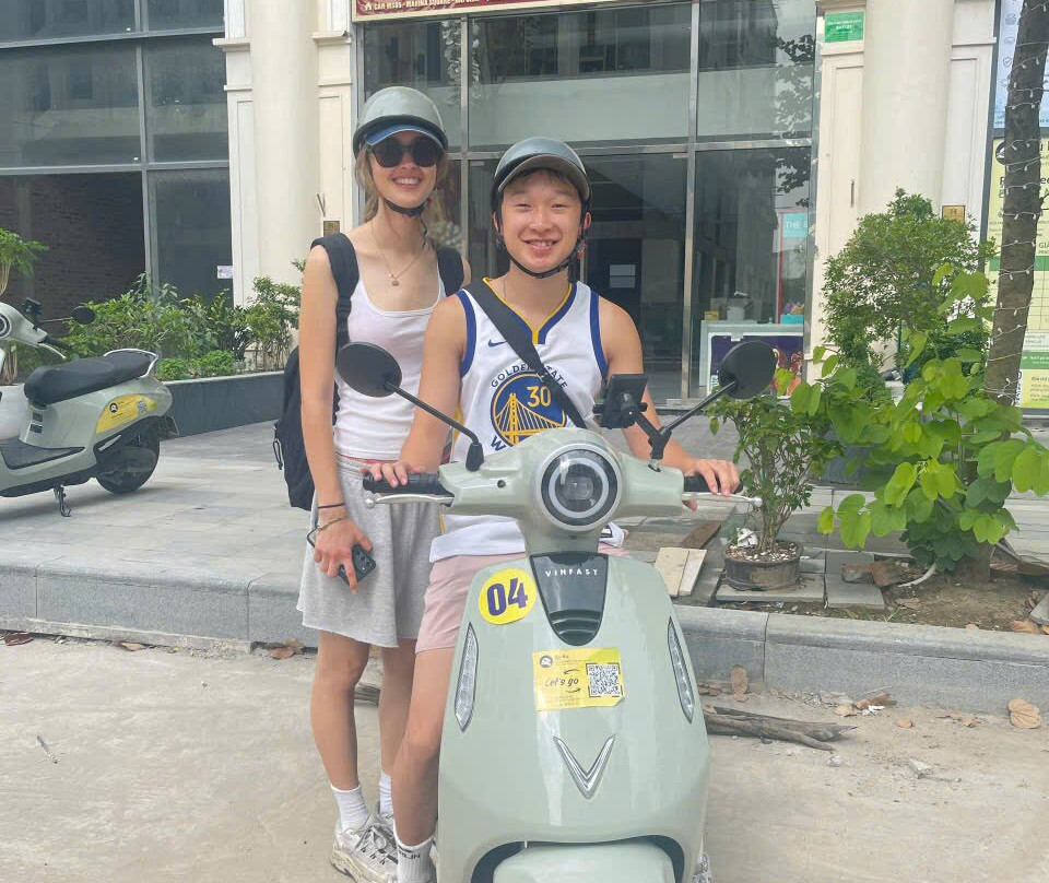 Cho thuê Xe Máy Điện Hạ Long - Ku Ku Bike - Electric Motorbike For Rent Ha Long
