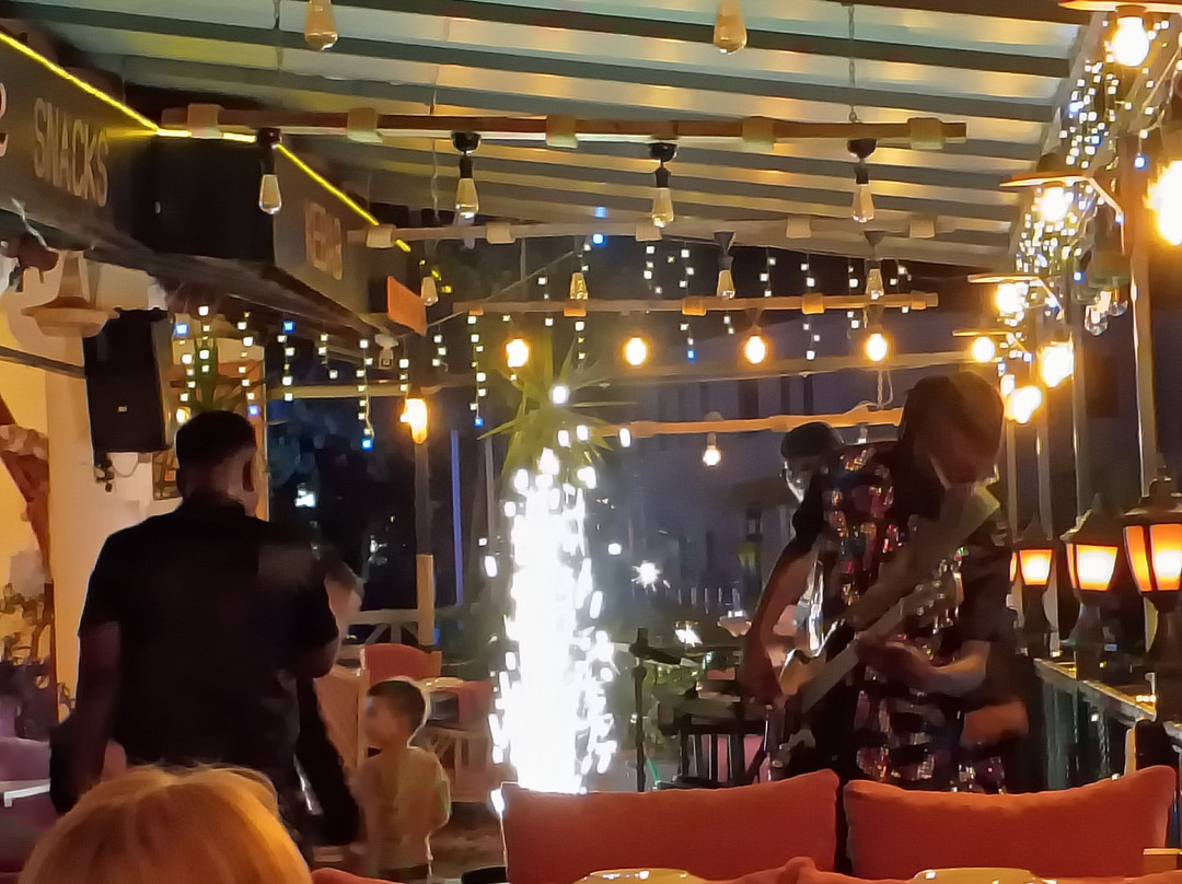 Eclipse Restaurant & Bar