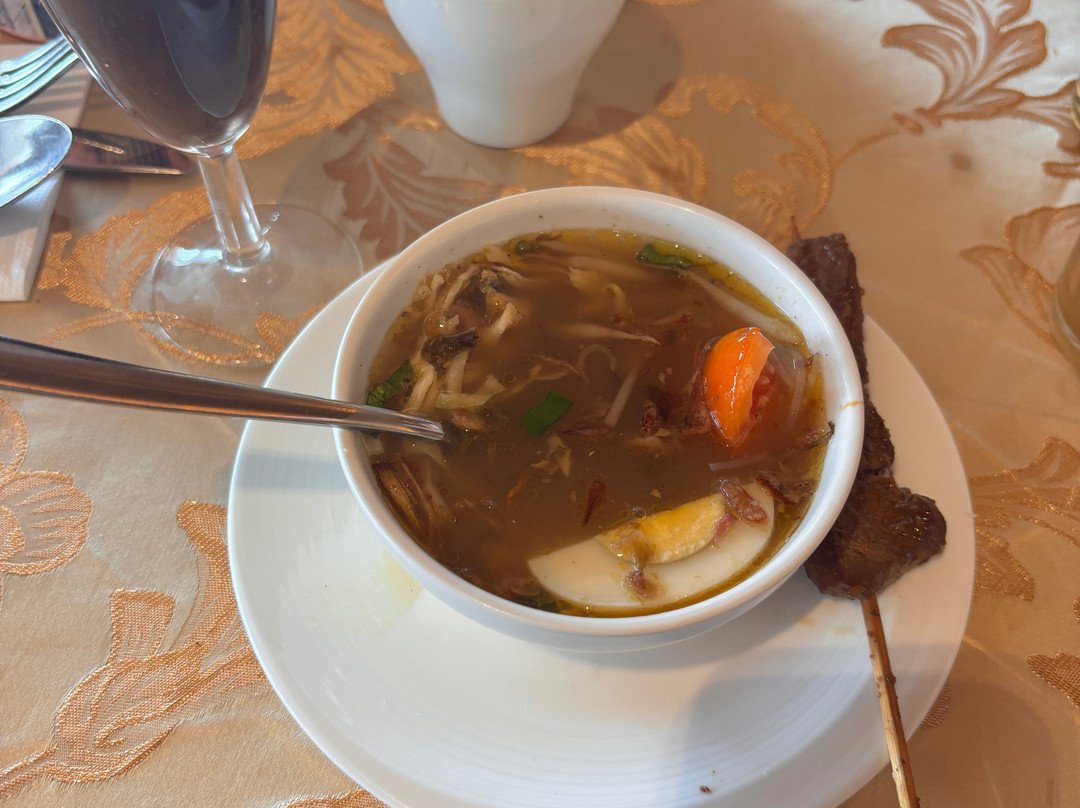 三宝拢波酒店主图