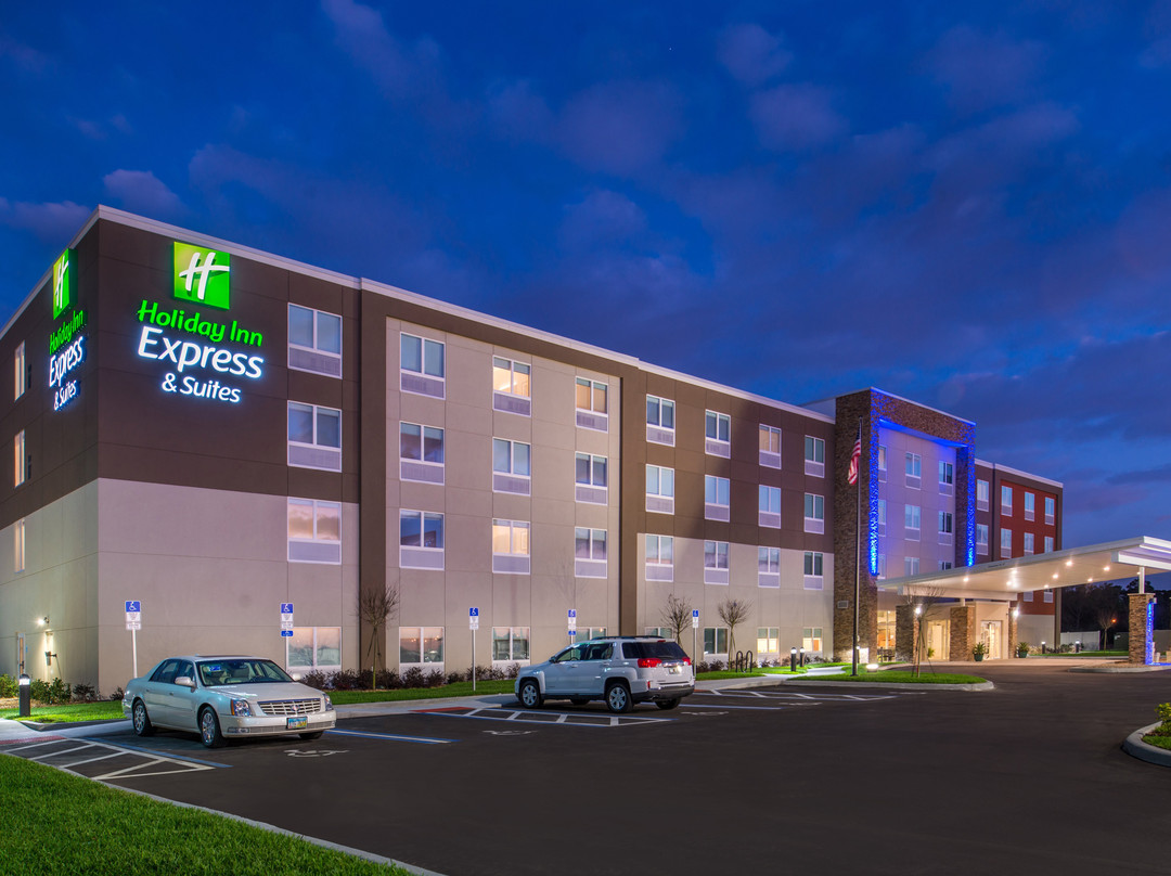 Holiday Inn Express & Suites West Melbourne By IHG主图