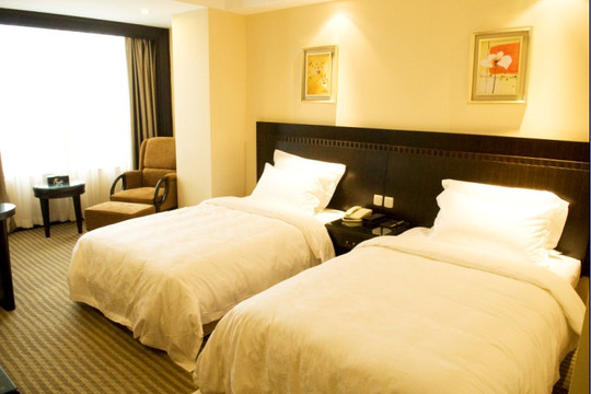 嘻牛·温州大酒店(贵阳喷水池地铁站店)主图