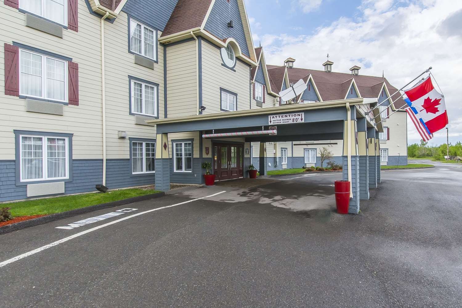 Quality Inn Rivière-du-Loup-官方