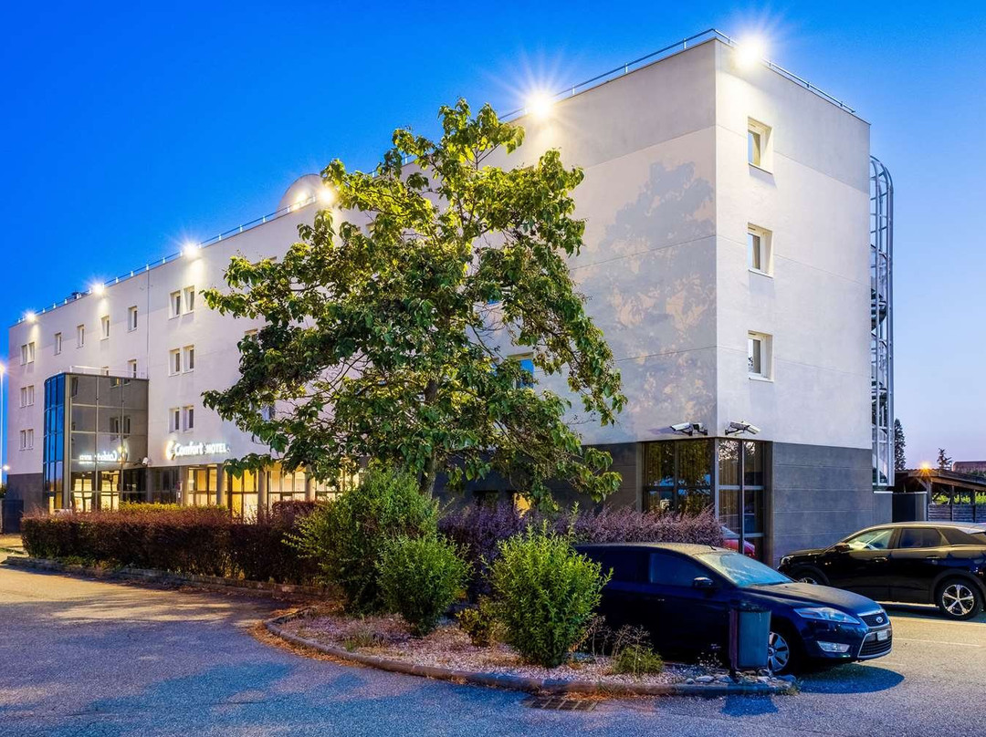 Comfort Hotel Aeroport Lyon St Exupery