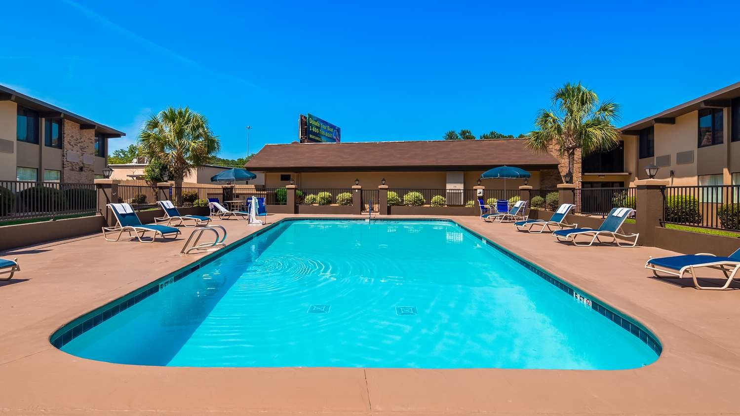 Best Western Riverside Inn-官方