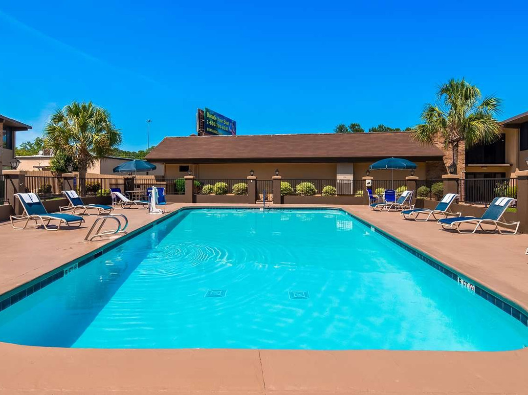 Best Western Riverside Inn主图