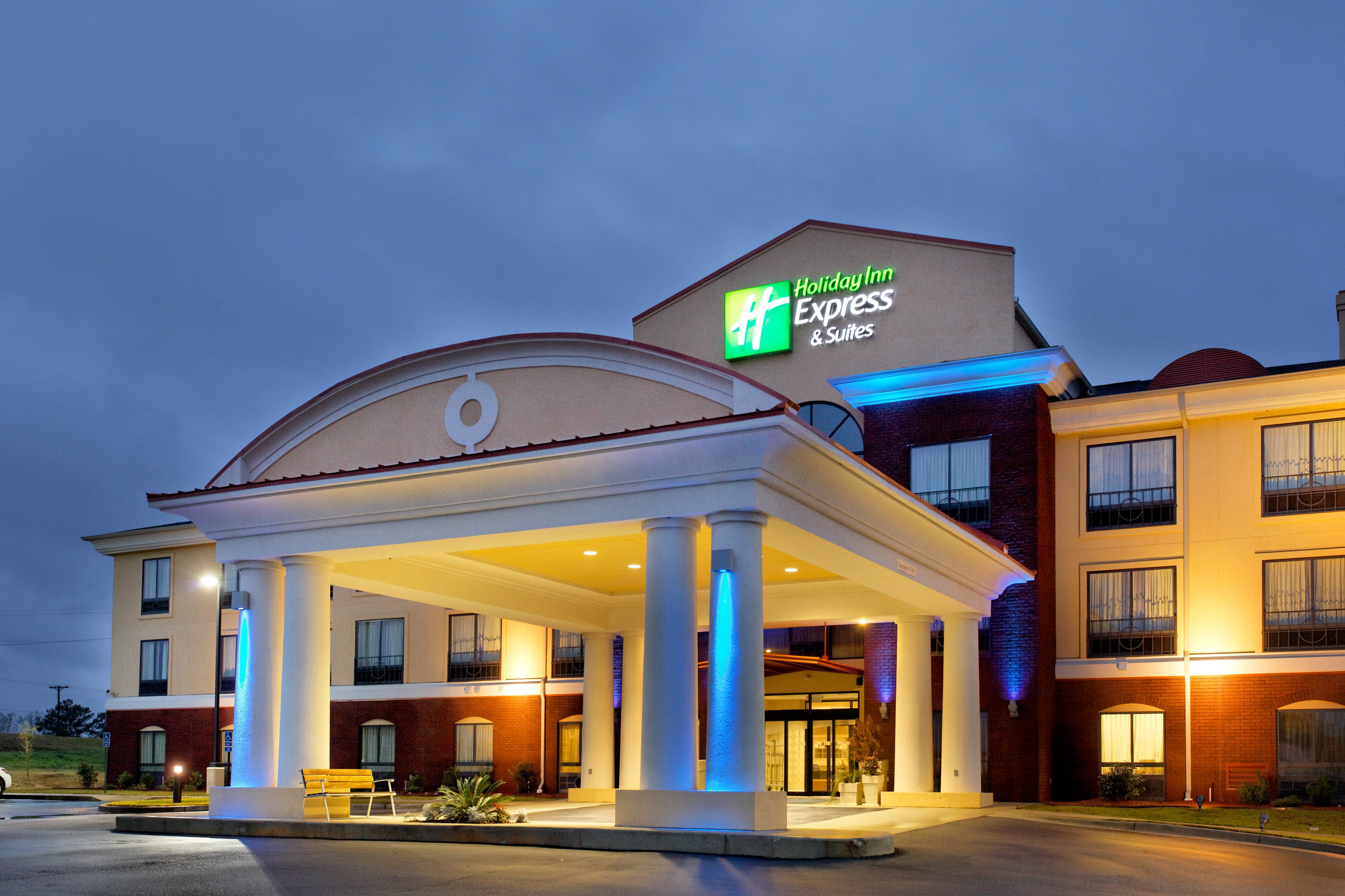 Holiday Inn Express & Suites Andalusia, an IHG Hotel-官方
