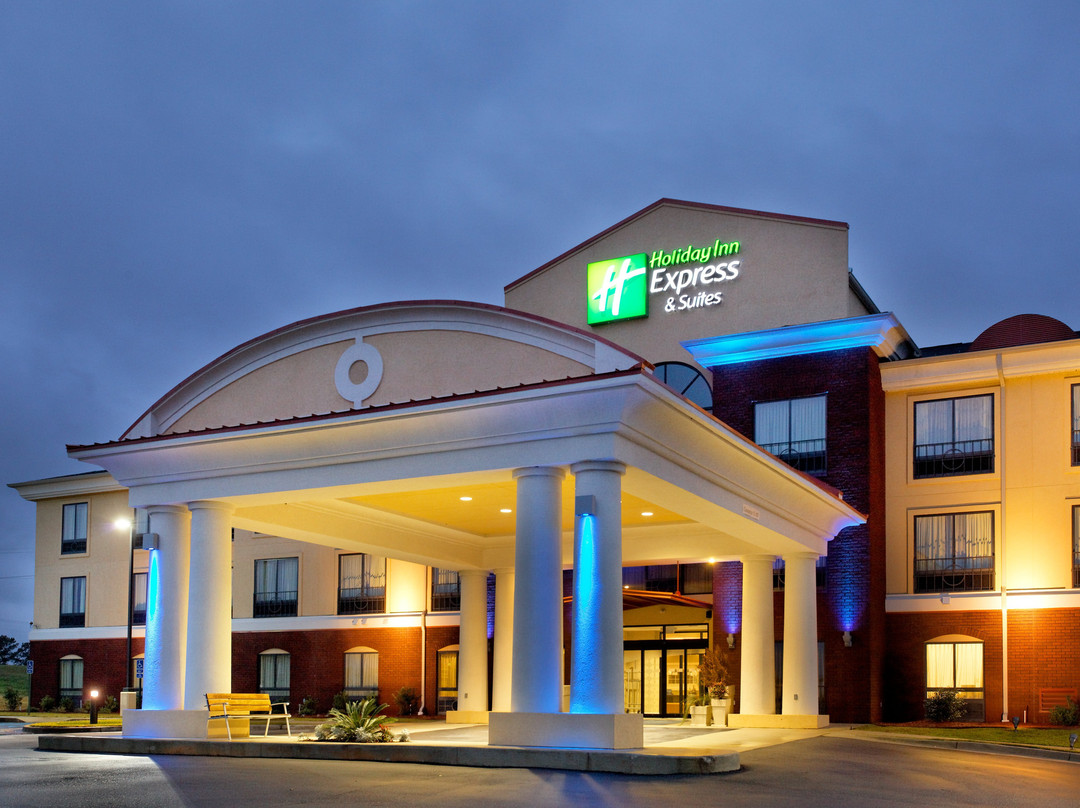 Holiday Inn Express & Suites Andalusia by IHG主图