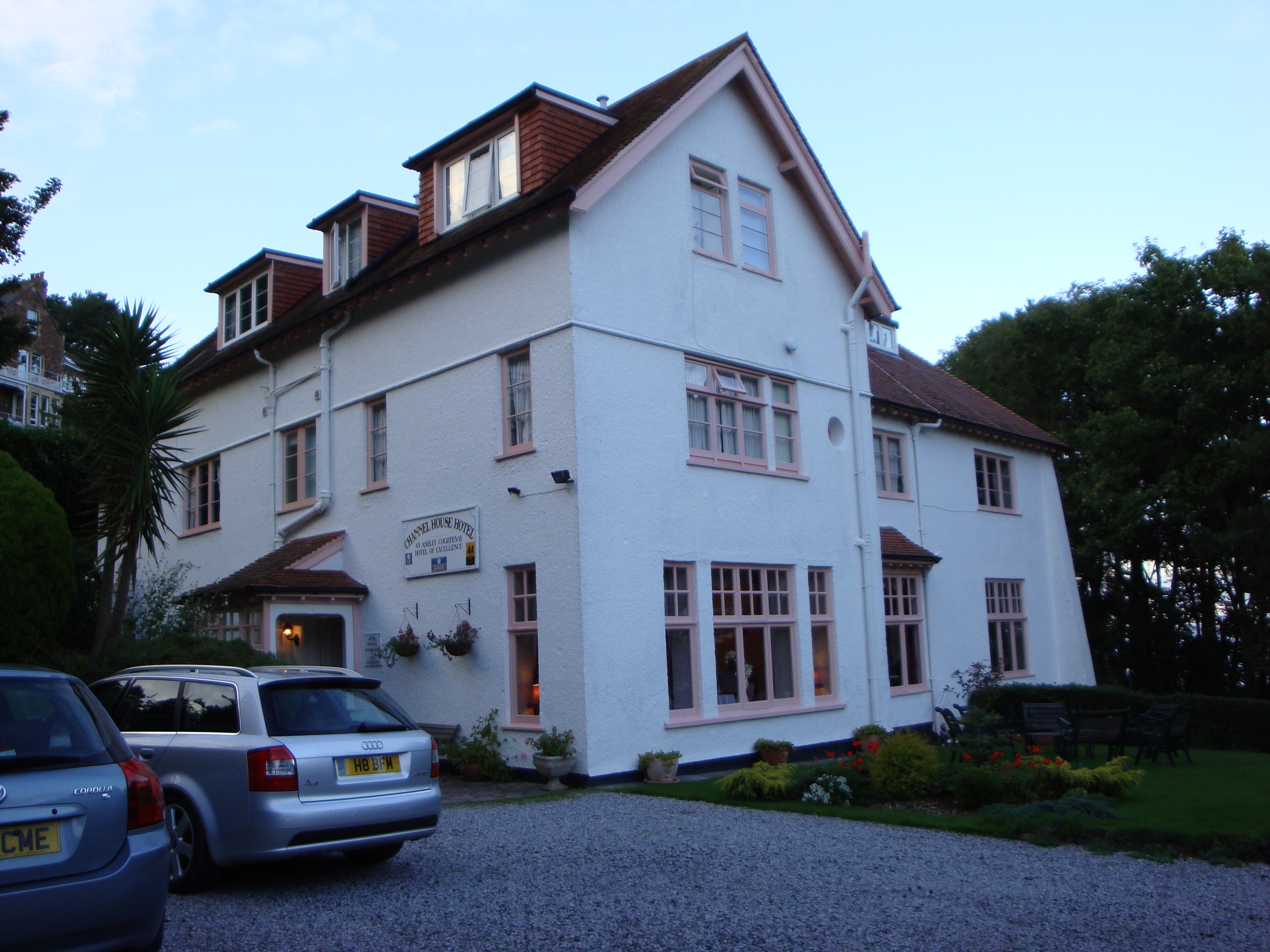 Channel House Hotel-客卧