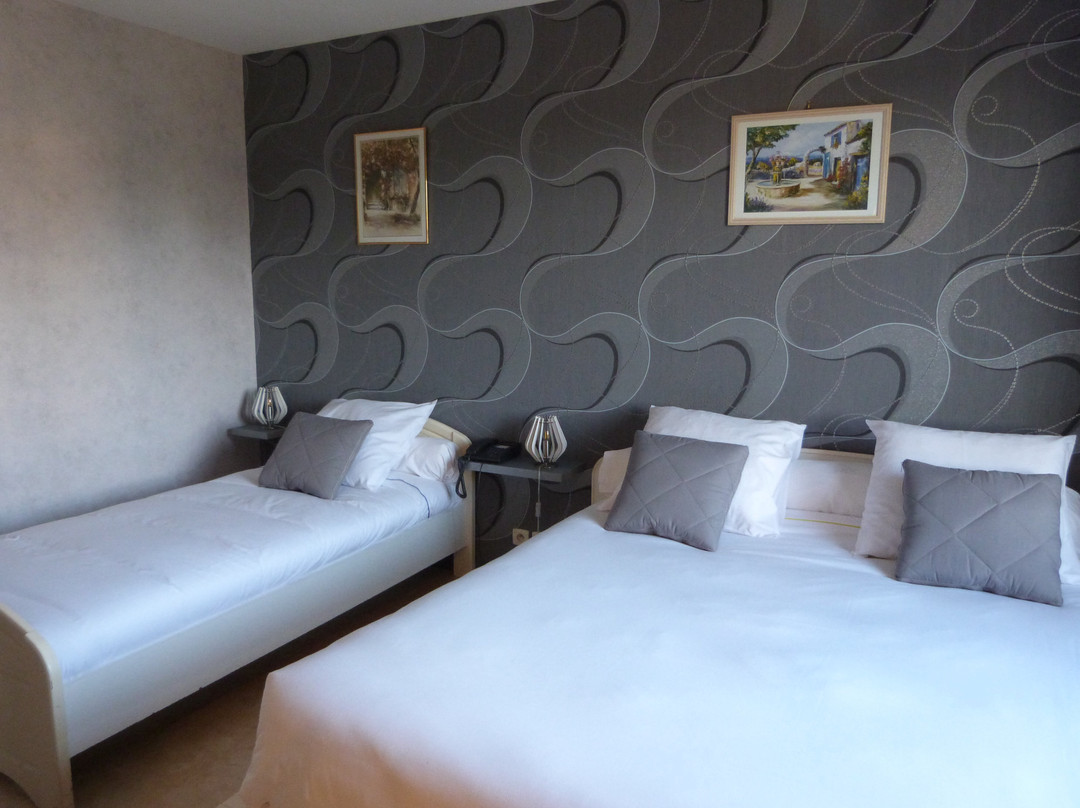 Beille酒店住宿-Logis Hôtel Les Confins du Perche
