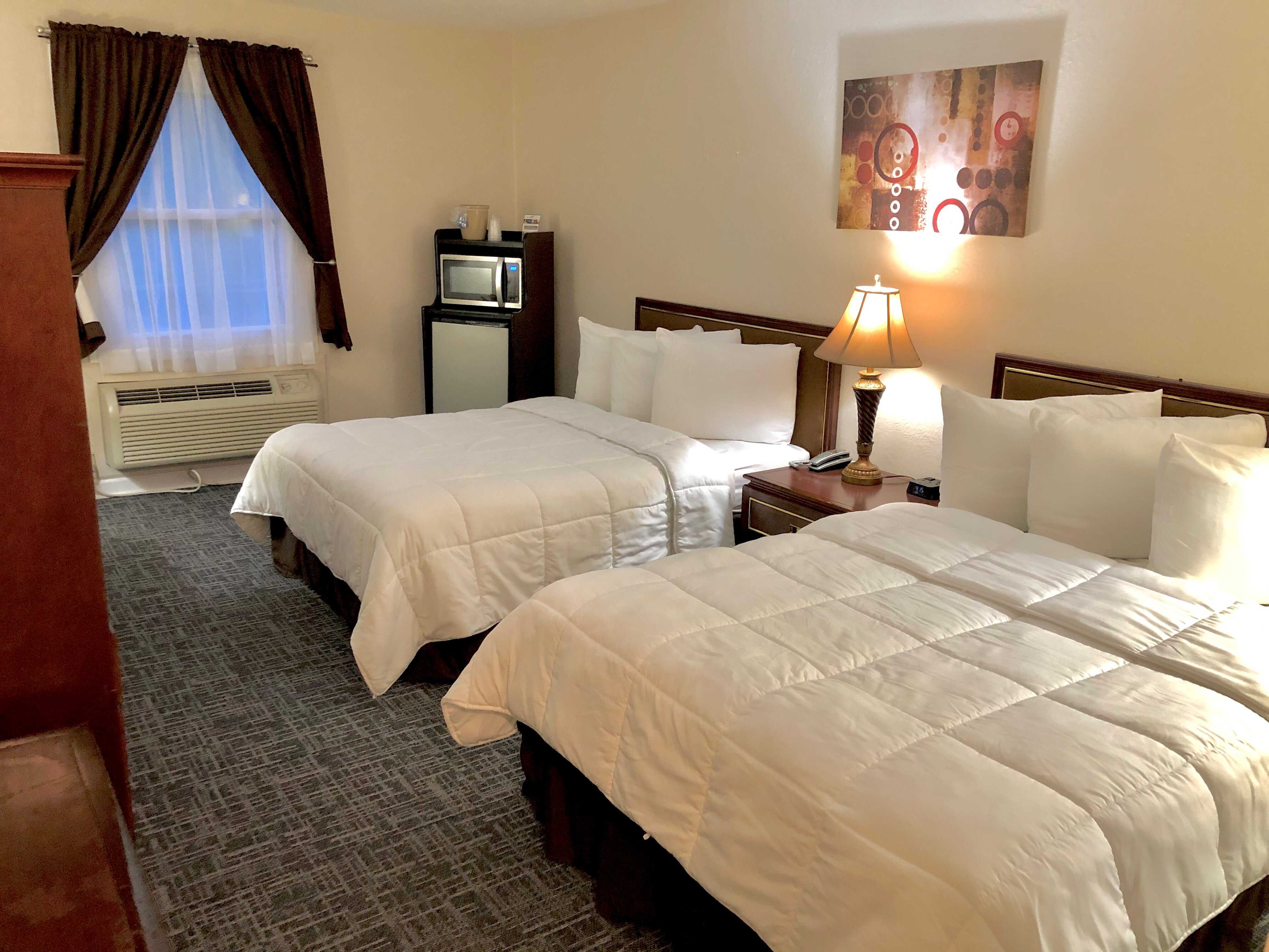 Bicentennial Inn-官方