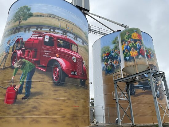 Colbinabbin Silos-Colbinabbin必去景点