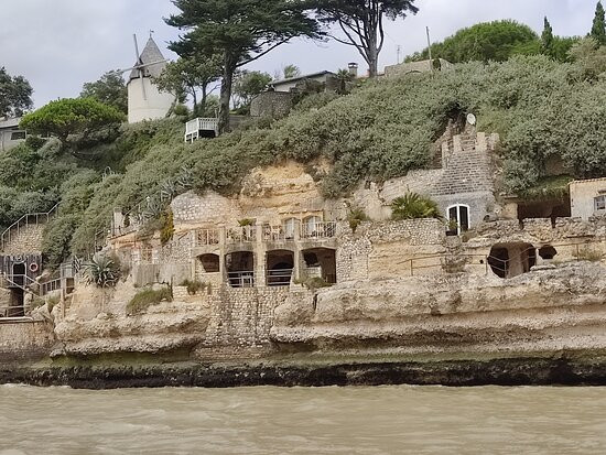 Vedettes La Bohême景点图片