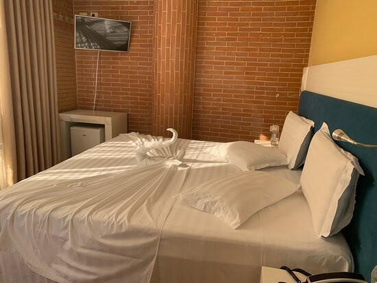 The Red Bricks Hotel主图