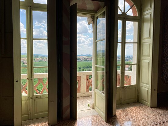 Palazzo Montanaro di Viancino-韦尔切利必去景点