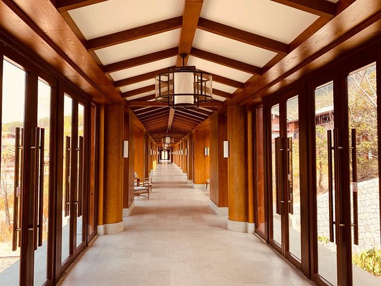 丽江金茂璞修雪山酒店主图