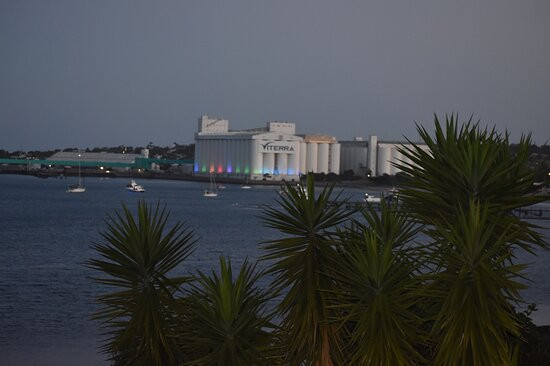 Bay 10 Accommodation主图