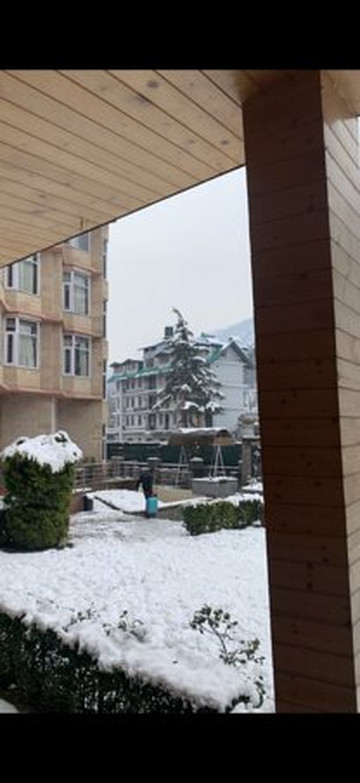 Bravia Hotel Manali主图