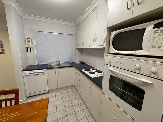 Belvoir Village Motel & Apartments主图