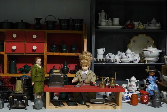 Emaillemuseum “Het Kleine Aadal”-Erp必去景点