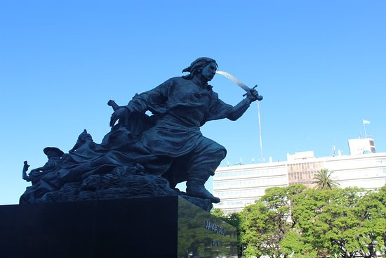 Monumento a Juana Azurduy景点图片