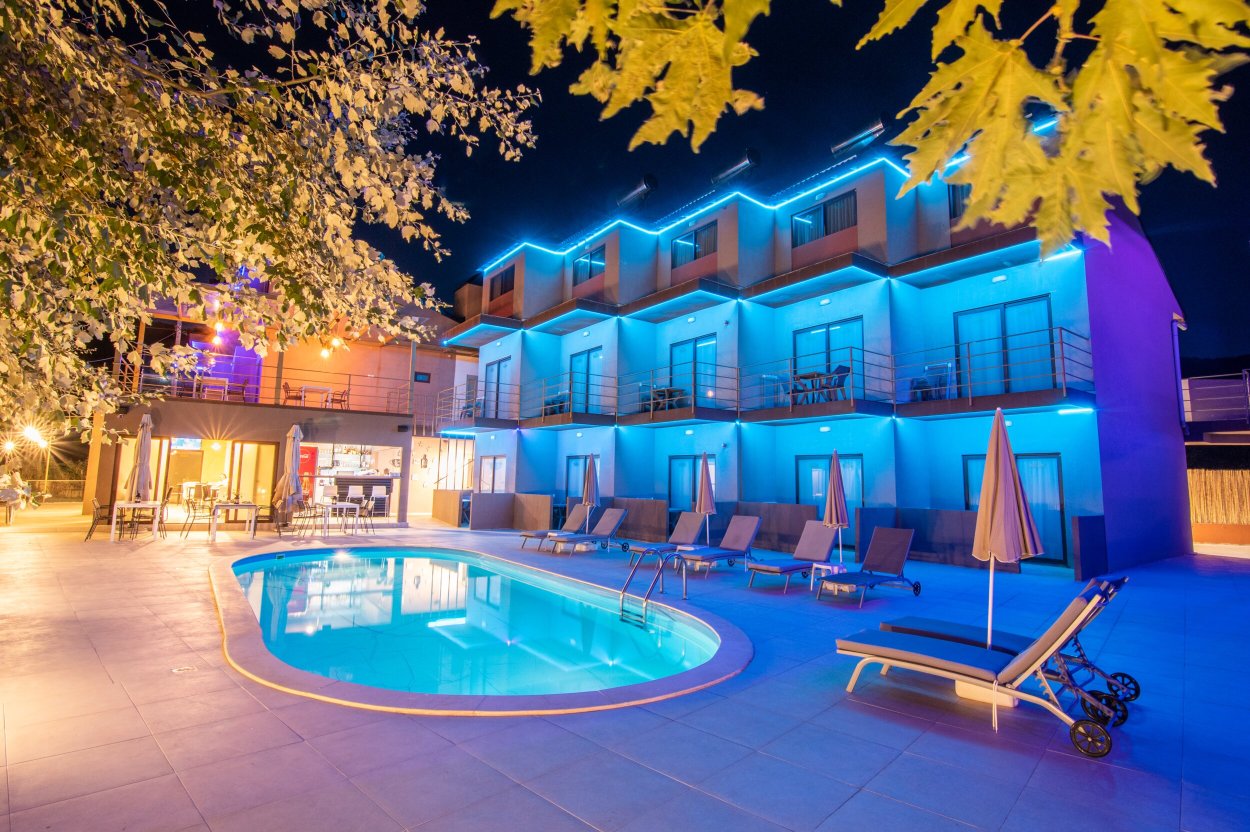 Palladium Sithonia-官方