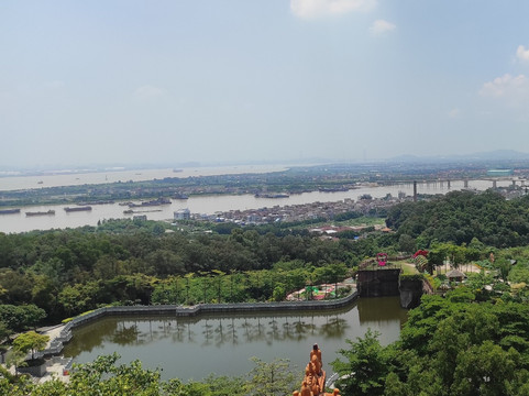 莲花塔-广州市必去景点