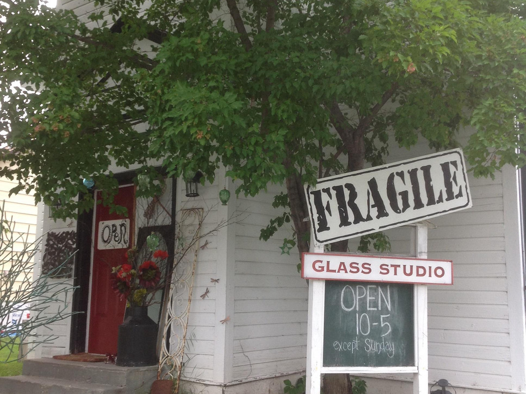 Fragile Glass Studio景点图片
