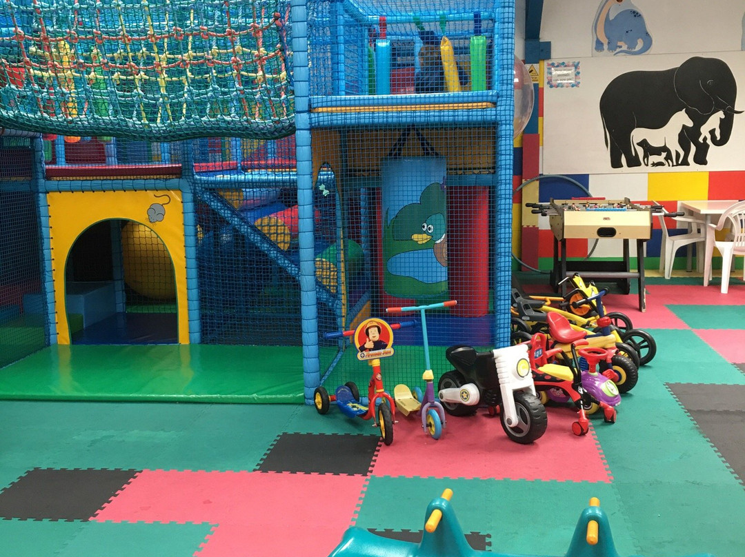 Lathe Barn Children's Farm & Play Area景点图片
