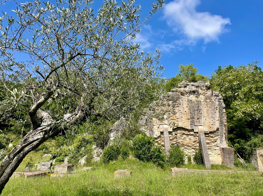 Passeggiata Del Teatro Romano景点图片
