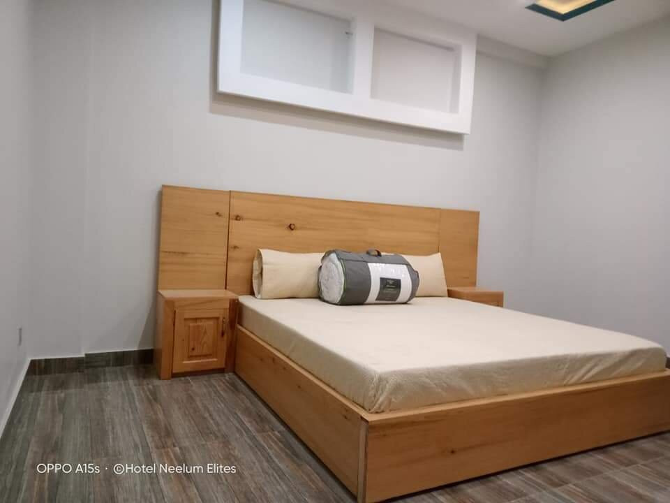 Hotel Neelum Elites
