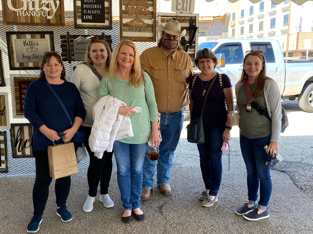 JDH Iron Designs Valley Mills Location-Valley Mills必去景点