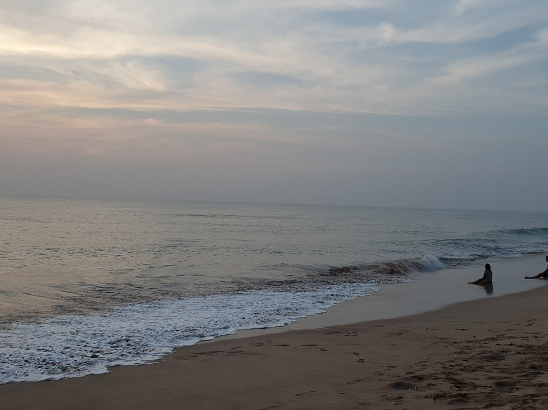 Madhavpur Beach景点图片