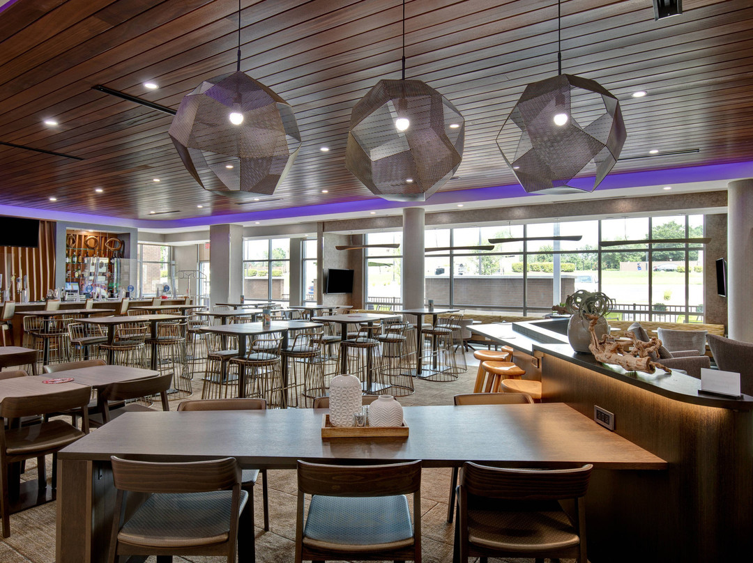 SpringHill Suites Orangeburg主图