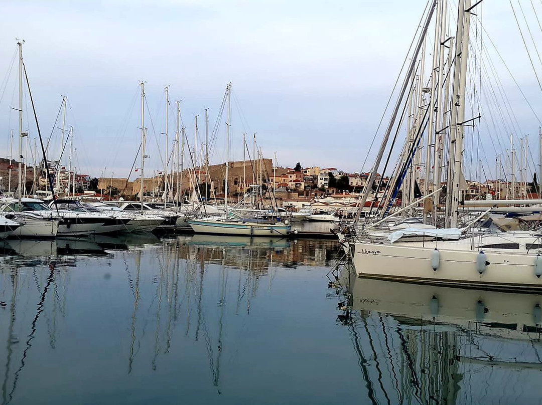 Cesme Marina景点图片