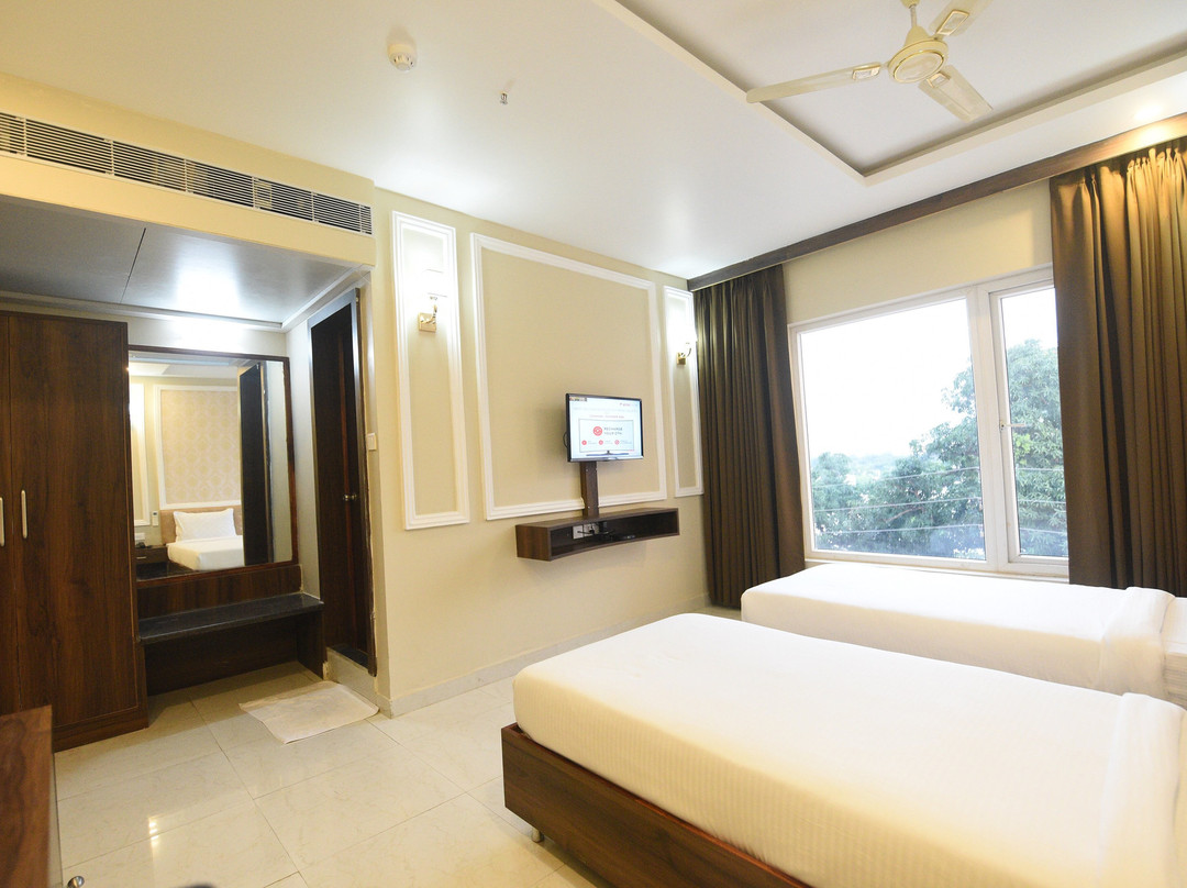 Nilay Residency主图