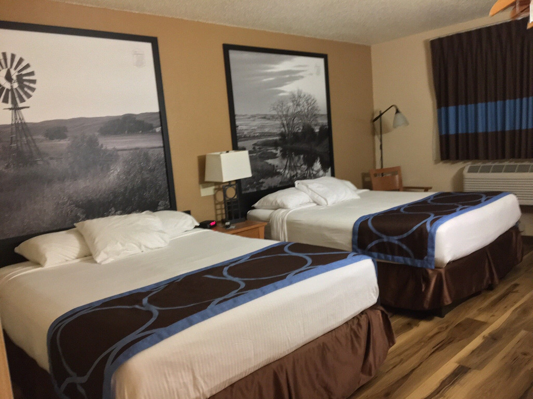Super 8 by Wyndham Ogallala主图