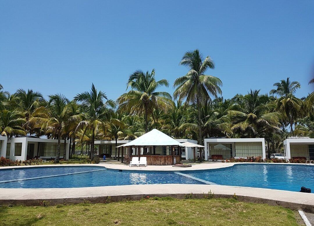 Playa Cristal Hotel主图