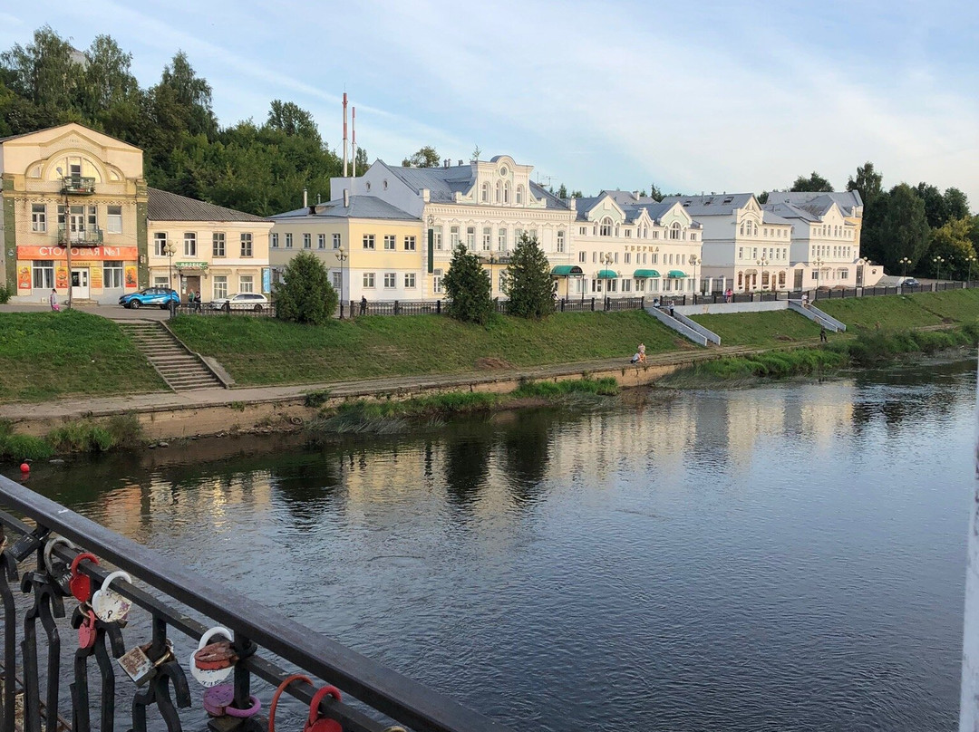 Pedestrian Bridge across the River Tvertsa-Torzhok必去景点