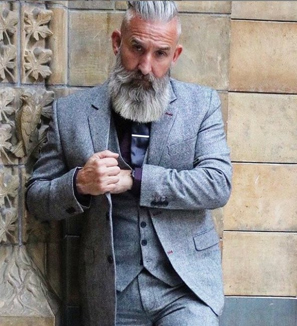 Veston Tran-岘港必去景点