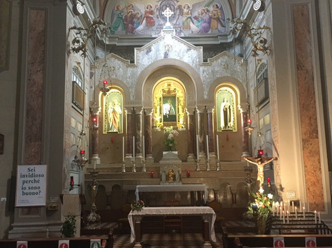Santuario Maria Santissima Rosa Mistica-科尔蒙斯必去景点