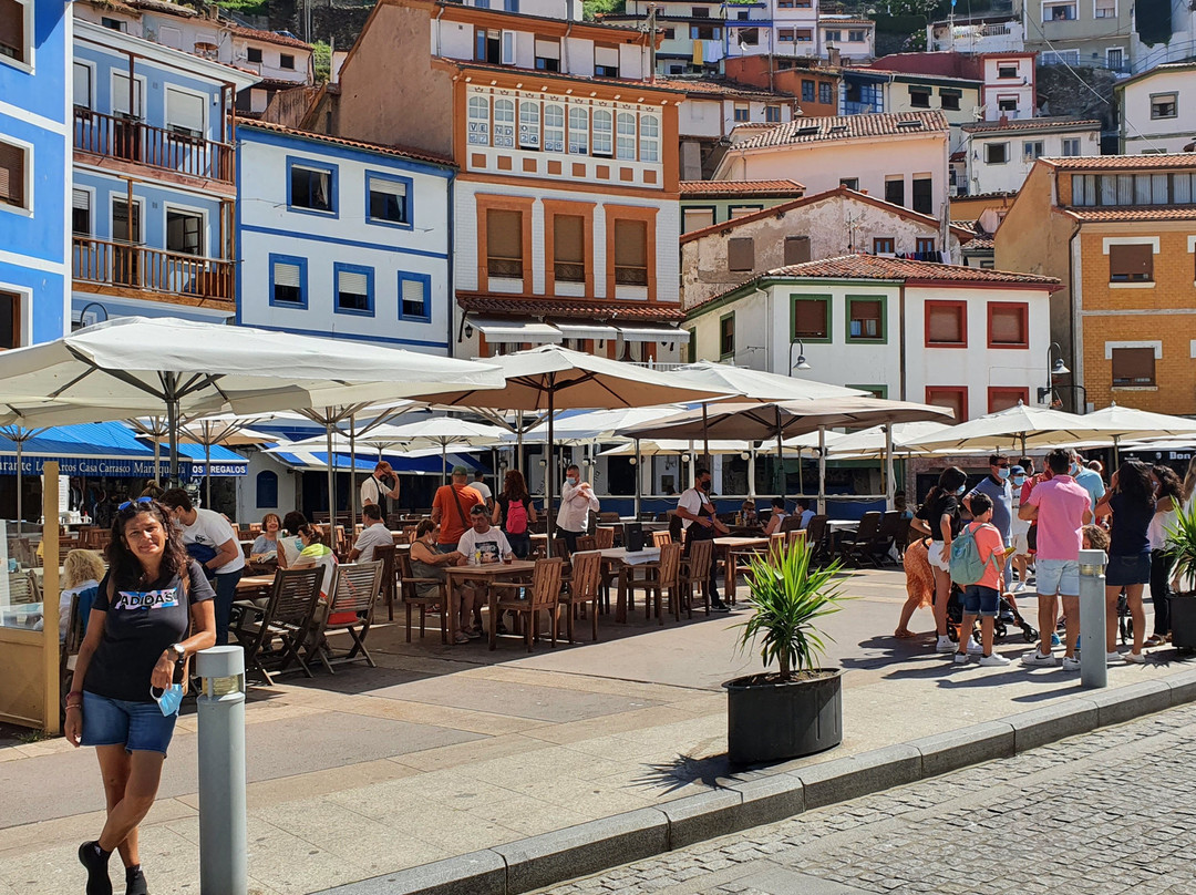 Plaza San Pedro Cudillero-库迪列罗必去景点