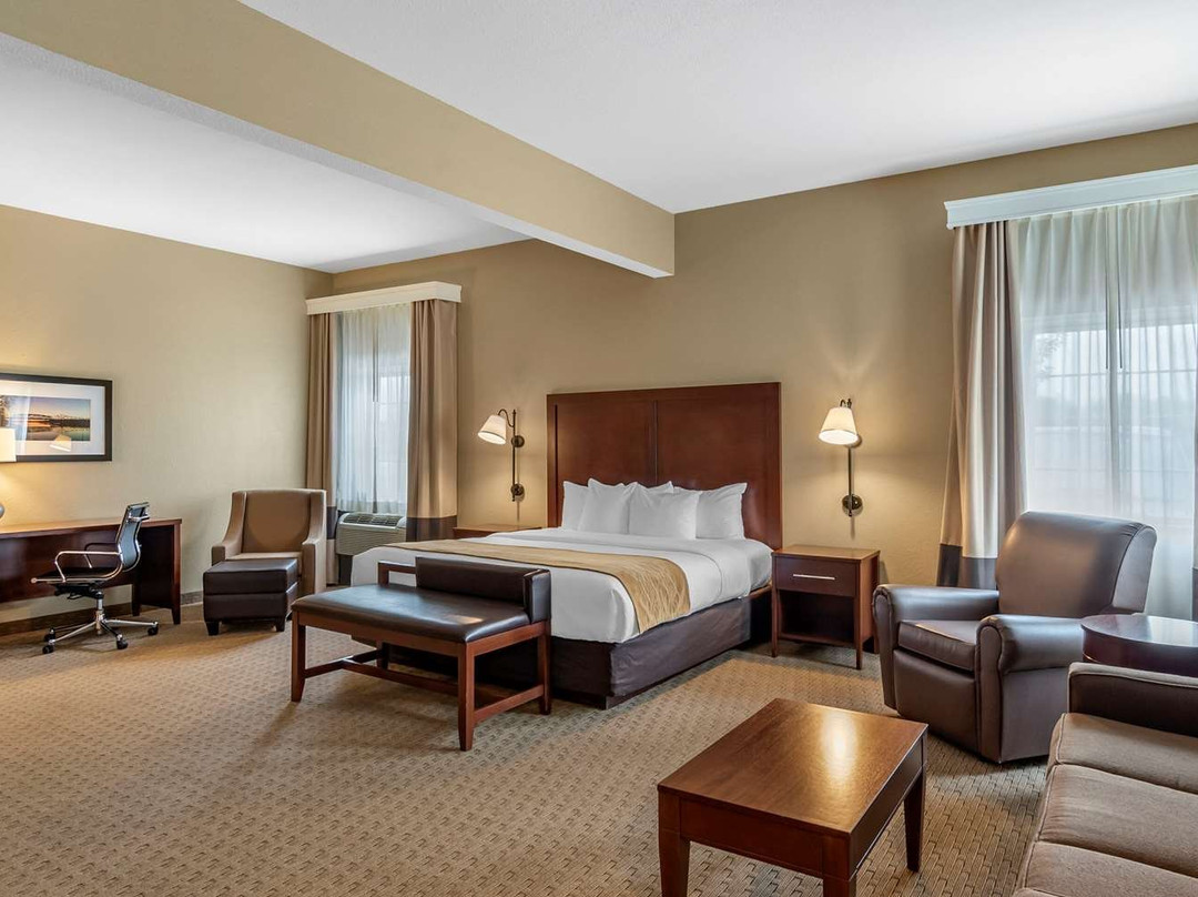 Comfort Inn Warrensburg Station主图